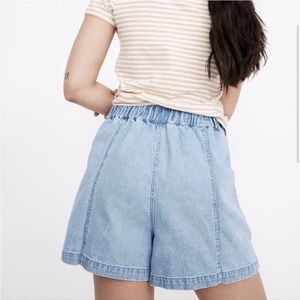 Madewell Denim Easy Pull-On Shorts in Rathmore Wash / SMALL
